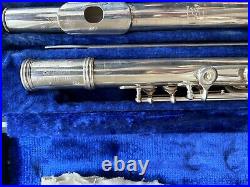 Gemeinhardt 2SP Silver Plated Flute with Case Cleaned Polished Reconditioned