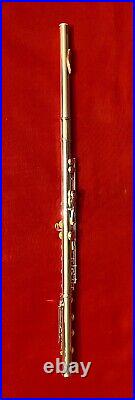 Gemeinhardt 30SB Solid Silver Flute NG1 Headjoint, Offset G, B Foot with Case