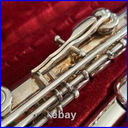 YAMAHA YFL 211S CONCERT FLUTE Includes Silver Plating with Hard Case