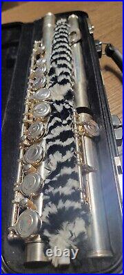 Yamaha Advantage YFL-200ADII Flute With Hard Case And Cleaning Rod