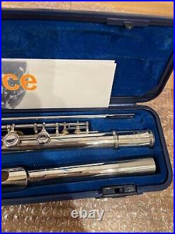 Yamaha YFL-211S Flute Silver Hard Case good condition Musical Instrument USED