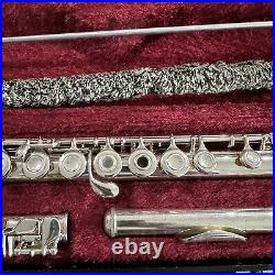 Yamaha YFL 285S Open Hole Silver Flute With Hard Case Flute, Cleaning Rod, Bag