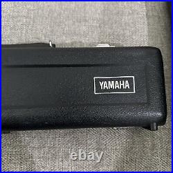 Yamaha YFL 285S Open Hole Silver Flute With Hard Case Flute, Cleaning Rod, Bag